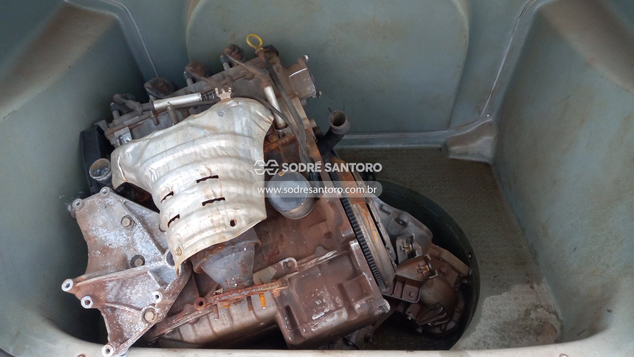 Foto 5: CHEVROLET - SPIN 1.8L MT LS E 2018/2019