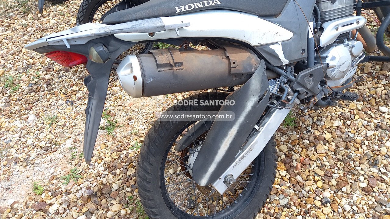 Foto 8 de 13: HONDA - XRE 300 2016/2016