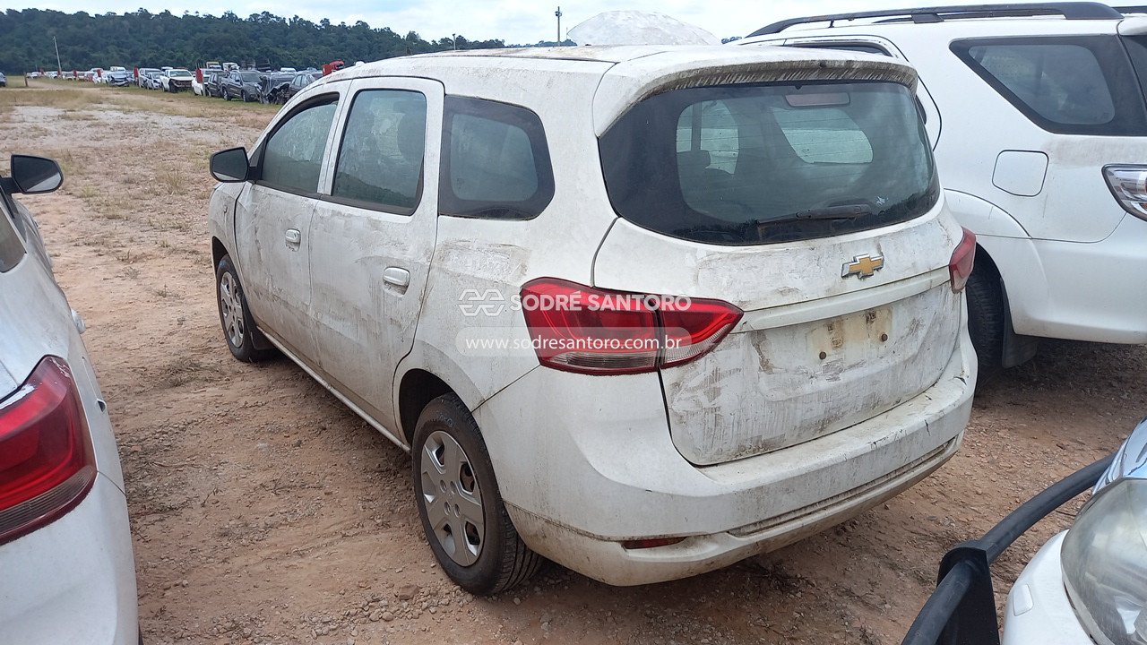 Foto 2: CHEVROLET - SPIN 1.8L MT LS E 2019/2020