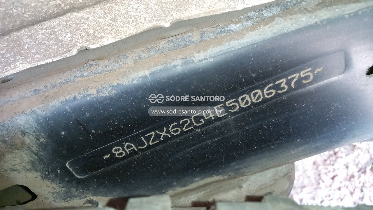 Foto 12 de 13: TOYOTA - HILUX SW4 4X2SR 2014/2014
