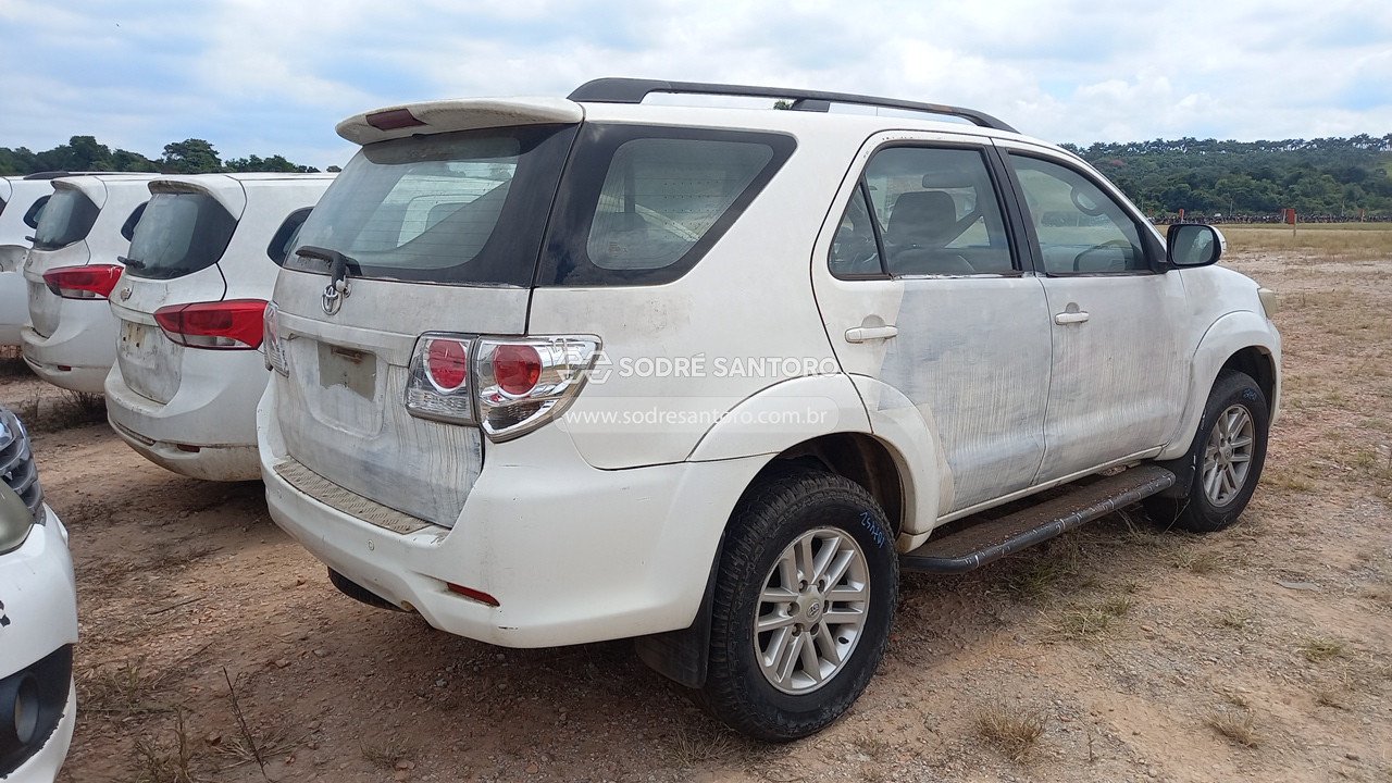 Foto 4: TOYOTA - HILUX SW4 4X2SR 2014/2014