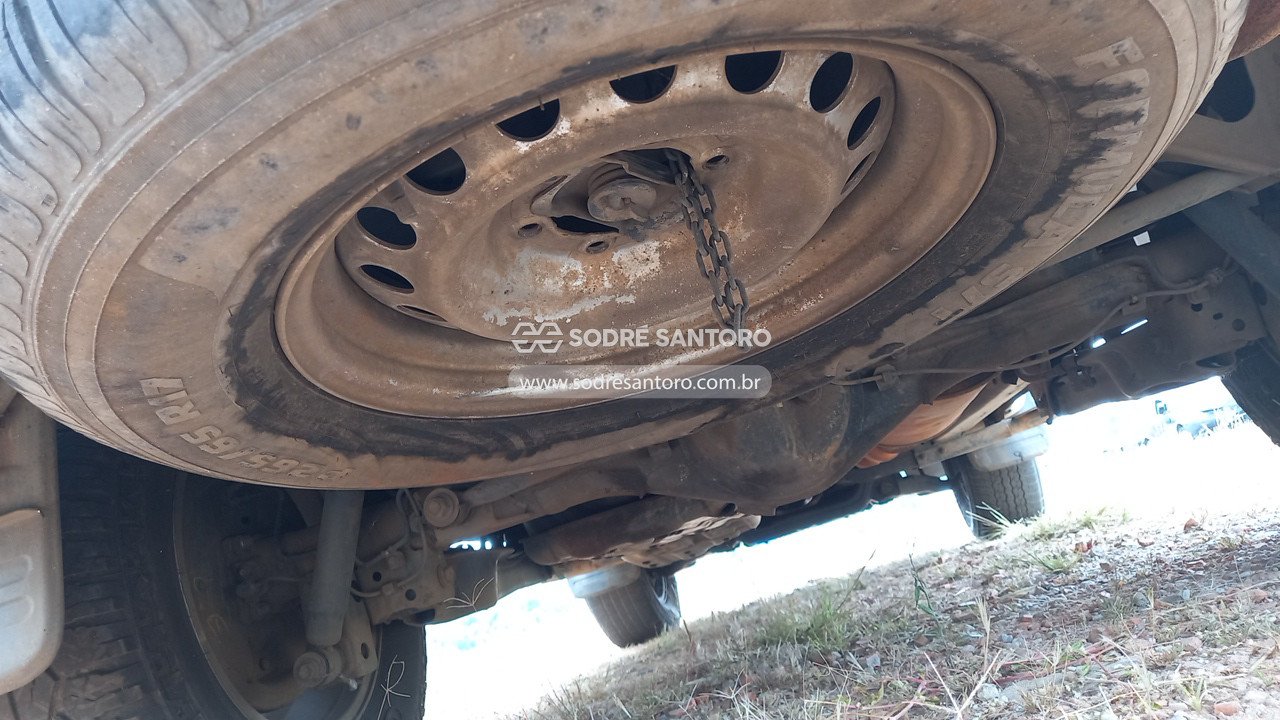 Foto 9 de 13: TOYOTA - HILUX SW4 4X2SR 2014/2014
