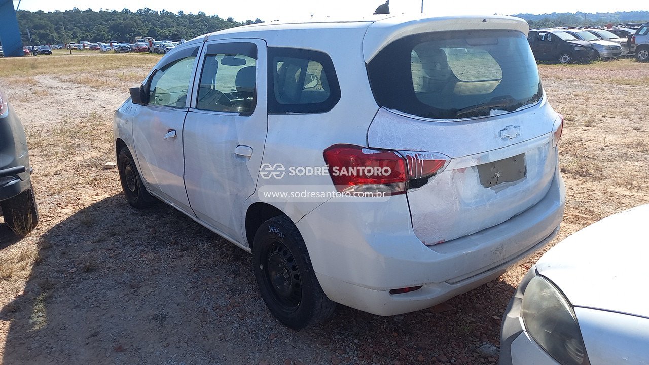 Foto 2: CHEVROLET - SPIN 1.8L MT LS E 2018/2019