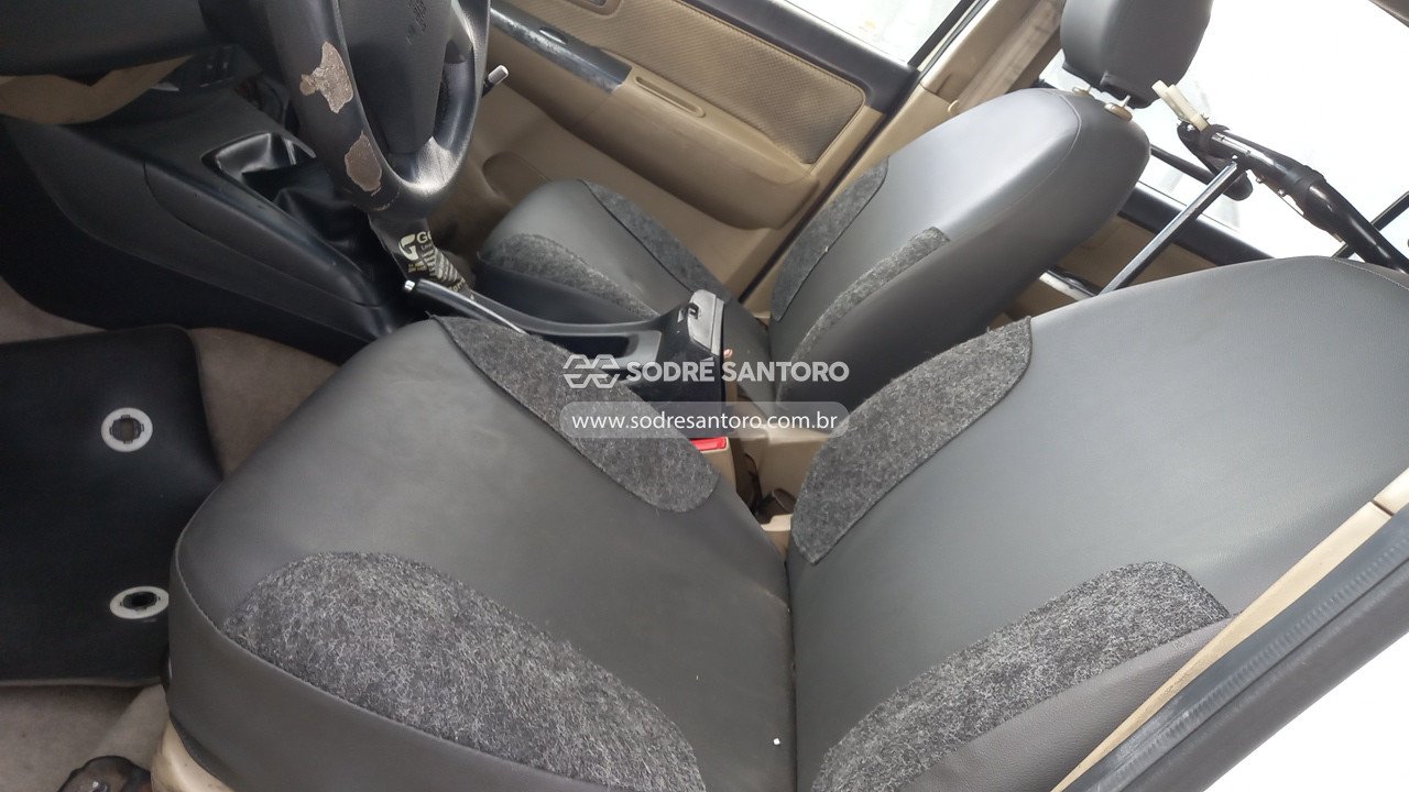 Foto 8 de 13: TOYOTA - HILUX 2014/2014