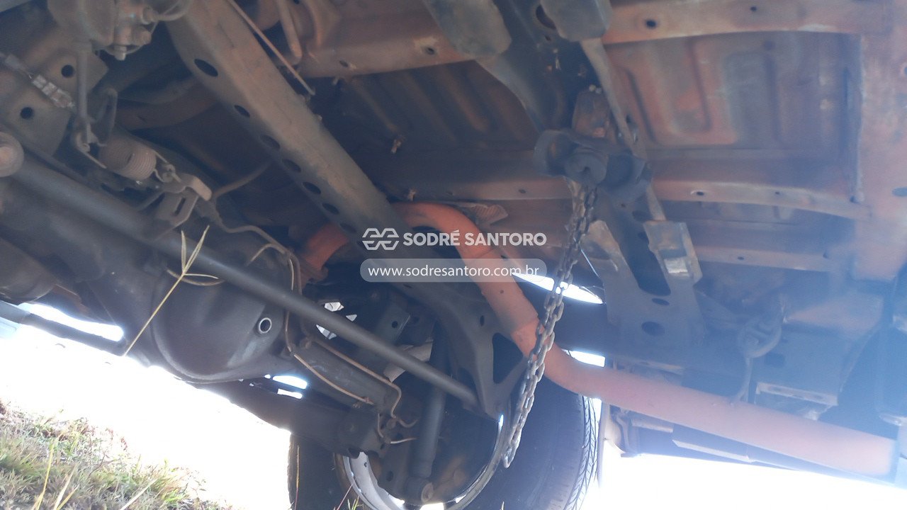Foto 9 de 13: TOYOTA - HILUX SW4 4X2SR 2014/2014