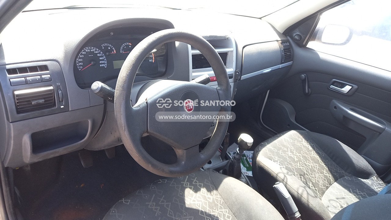 Foto 6 de 13: FIAT - PALIO WEEKEND. 2010/2010