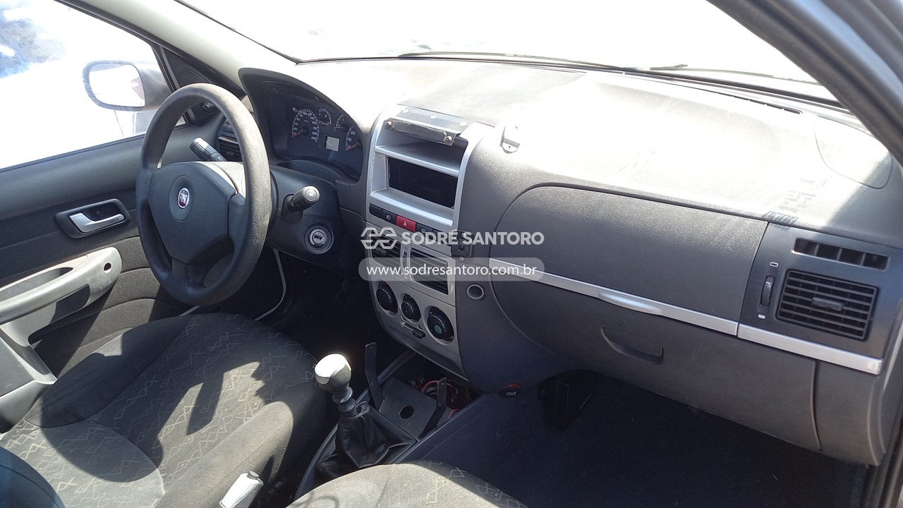 Foto 7 de 13: FIAT - PALIO WEEKEND. 2010/2010