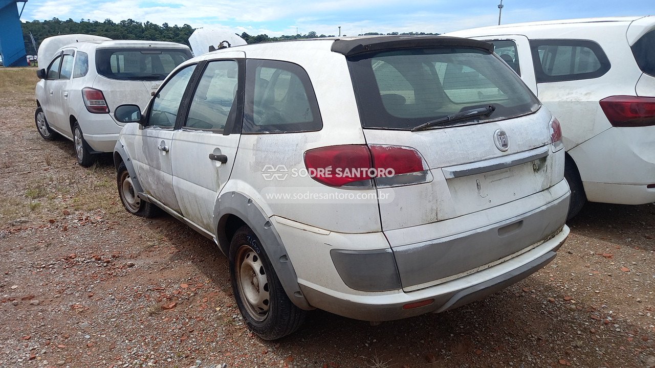 Foto 2: FIAT - PALIO WEEKEND. 2012/2013