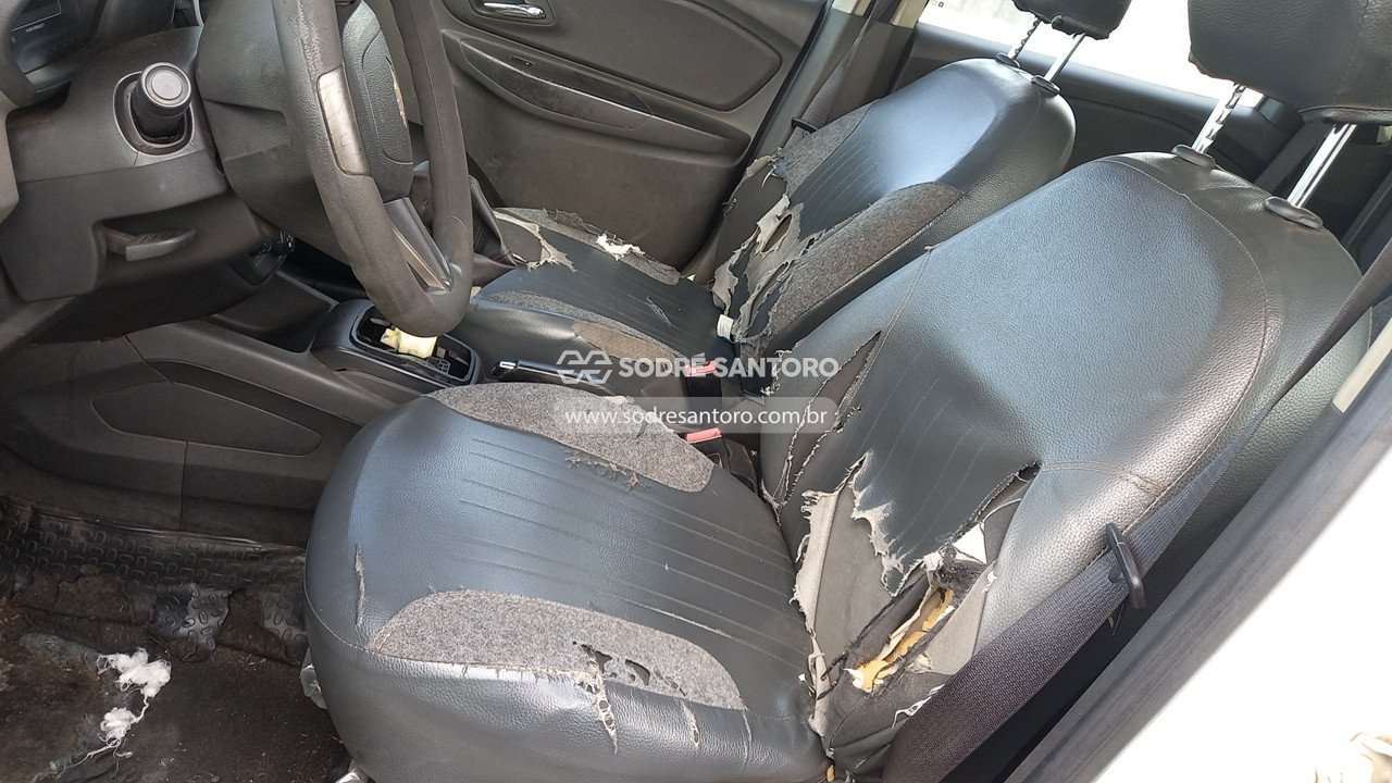 Foto 8 de 13: CHEVROLET - SPIN 1.8 LT 2015/2016