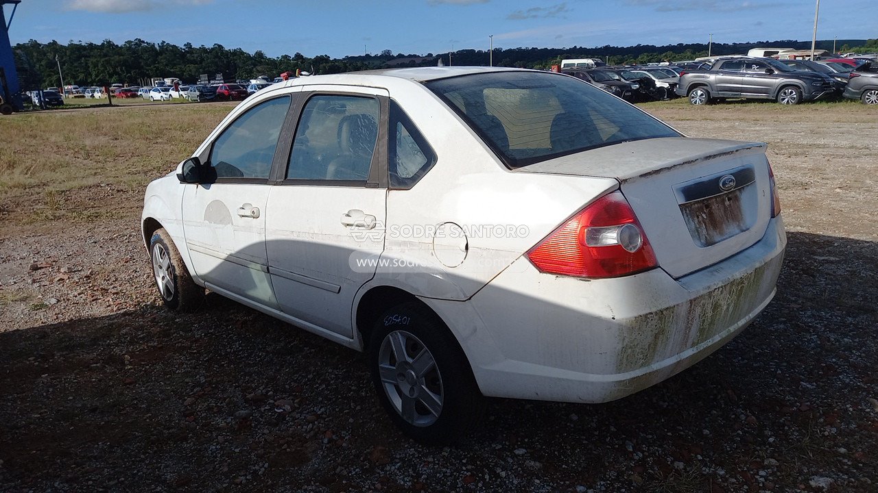 Foto 2: FORD - FIESTA SEDAN1.6FLEX 2010/2010