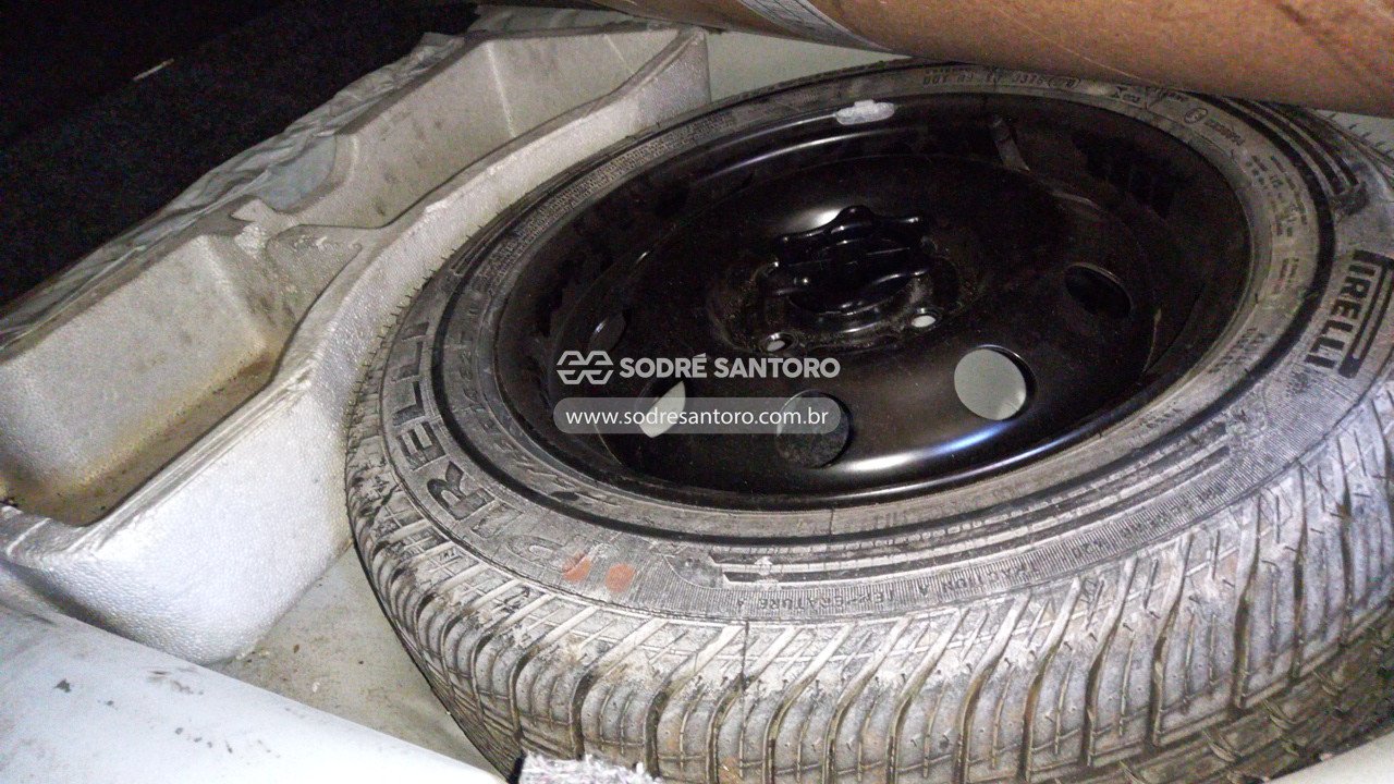 Foto 9 de 13: FORD - FIESTA SEDAN1.6FLEX 2010/2010