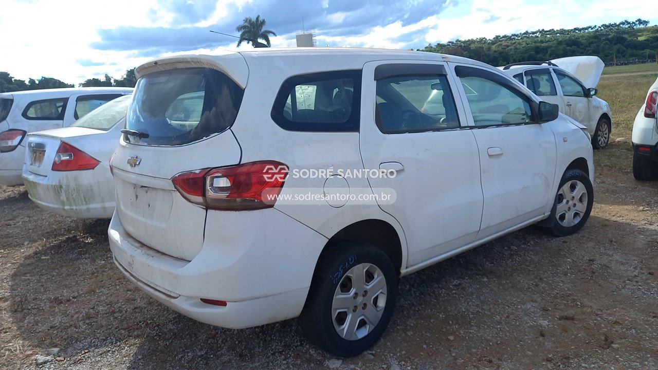 Foto 4: CHEVROLET - SPIN 1.8L MT LS E 2018/2019