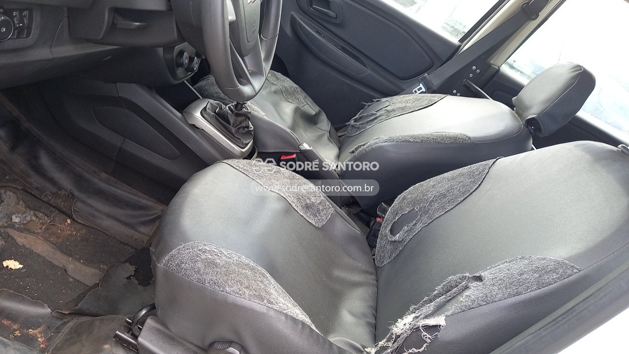 Foto 8 de 13: CHEVROLET - SPIN 1.8 LT 2019/2020
