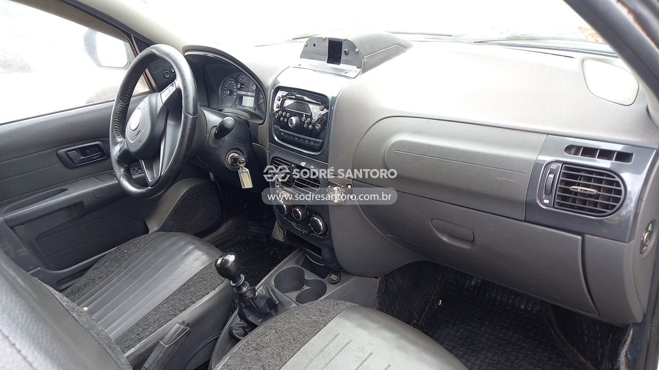 Foto 7 de 13: FIAT - PALIO WEEKEND. 2017/2017