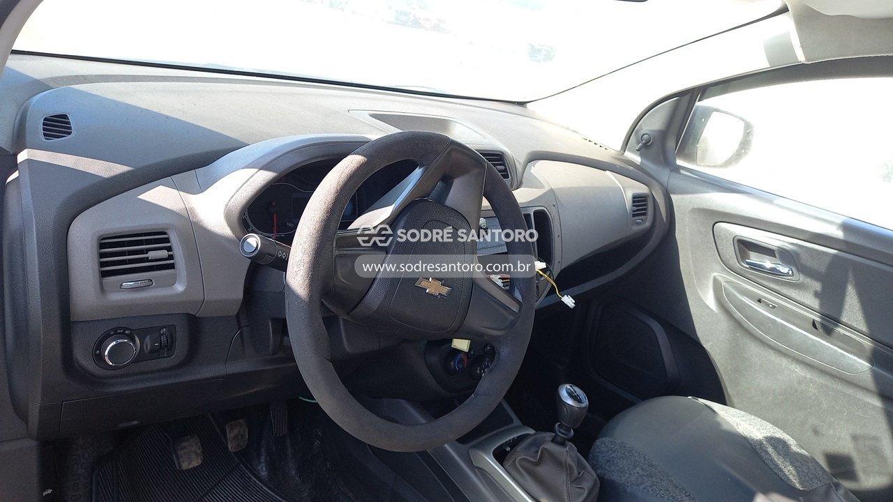 Foto 6 de 13: CHEVROLET - SPIN 1.8 LT 2015/2016