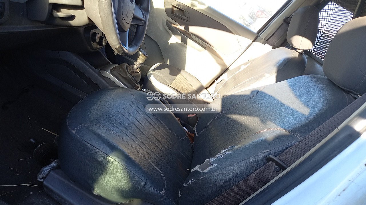 Foto 8 de 13: CHEVROLET - SPIN 1.8 LT 2013/2014