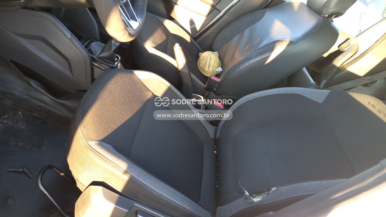 Foto 8 de 13: RENAULT - DUSTER 4X2 2021/2022