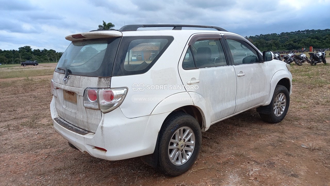 Foto 4: TOYOTA - HILUX 2014/2014