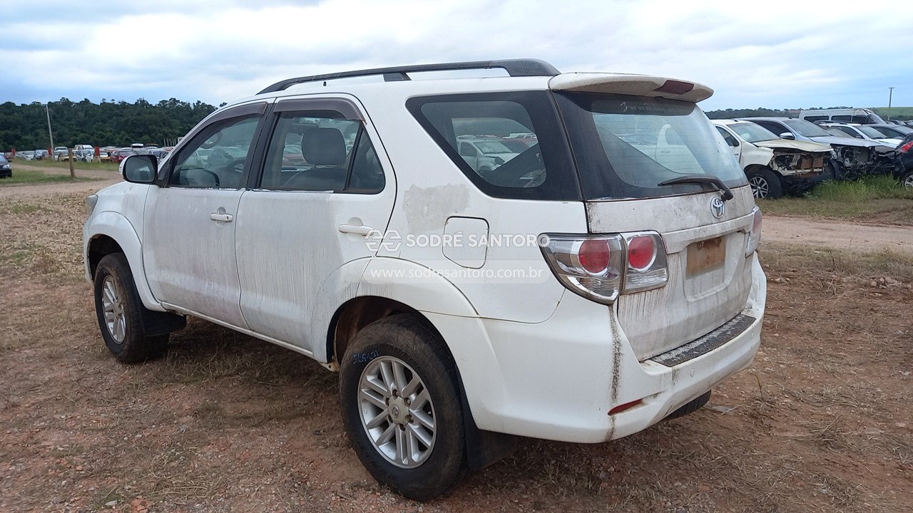 Foto 2: TOYOTA - HILUX 2014/2014