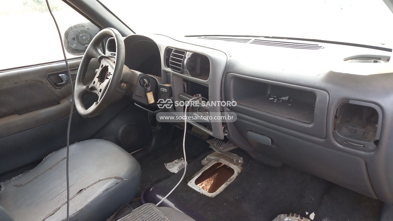 Foto 7 de 13: CHEVROLET - S10 BLAZER ADVANT. 2.4/2.4 MPFI F.POWER 2011/2011