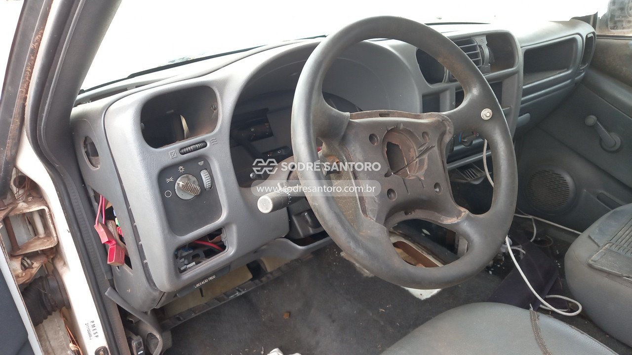 Foto 10 de 13: CHEVROLET - S10 BLAZER ADVANT. 2.4/2.4 MPFI F.POWER 2011/2011