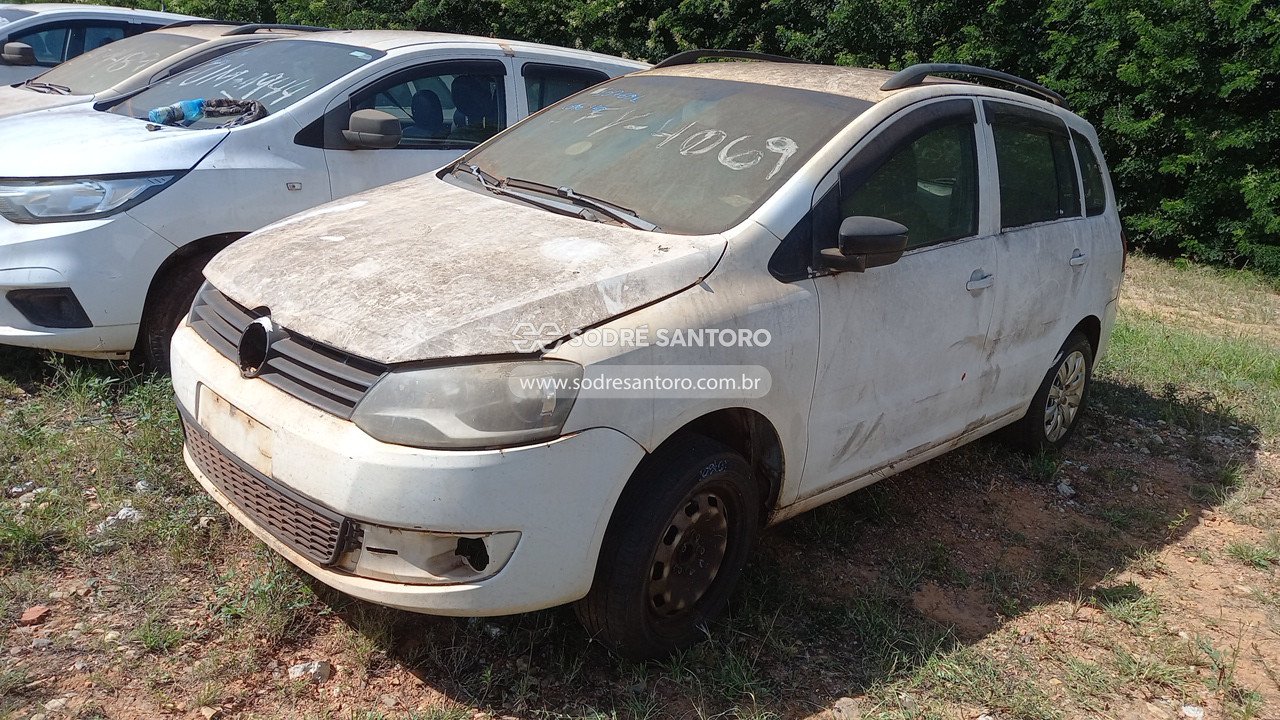 Foto 3: VOLKSWAGEN - SPACEFOX. 2013/2014