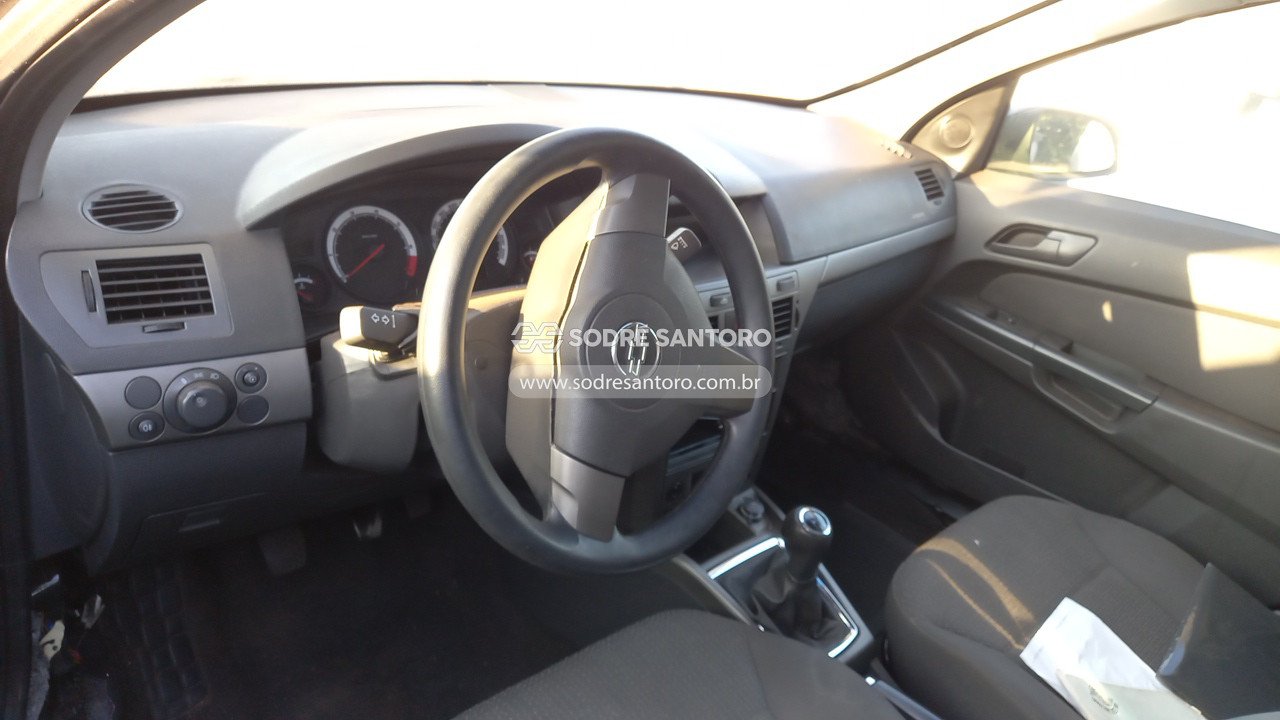 Foto 6 de 13: CHEVROLET - VECTRA EXPRESSION 2.0 MPFI FLEXPOWER AUT 2010/2011
