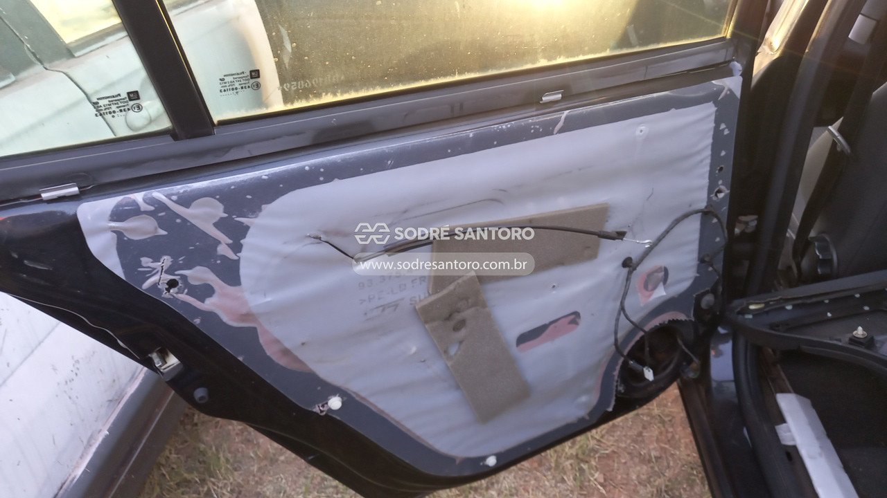 Foto 11 de 13: CHEVROLET - VECTRA EXPRESSION 2.0 MPFI FLEXPOWER AUT 2010/2011