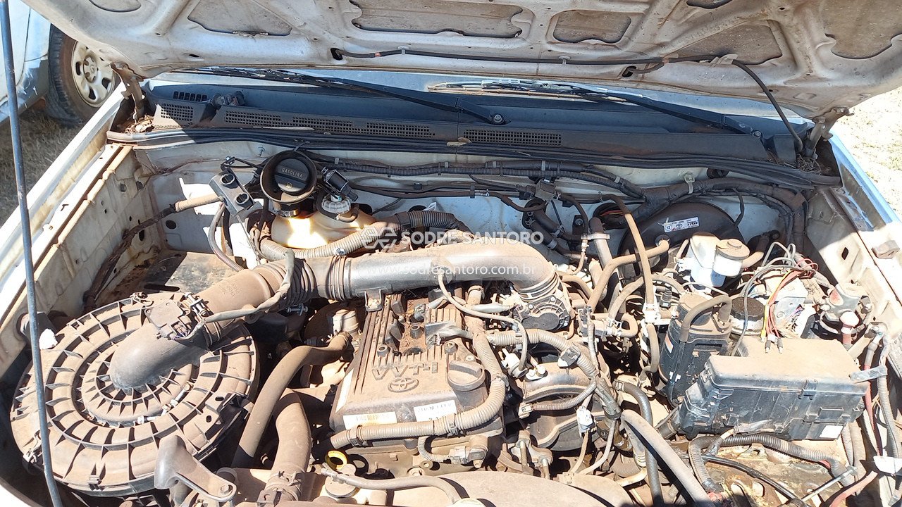 Foto 5: TOYOTA - HILUX SW4 SR 4X2 2.7/ 2.7 FLEX 16V AUT. 2013/2013