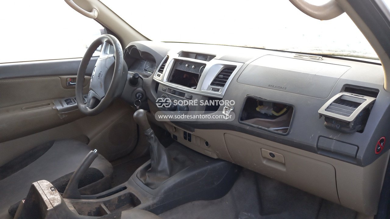 Foto 7 de 13: TOYOTA - HILUX 2013/2013