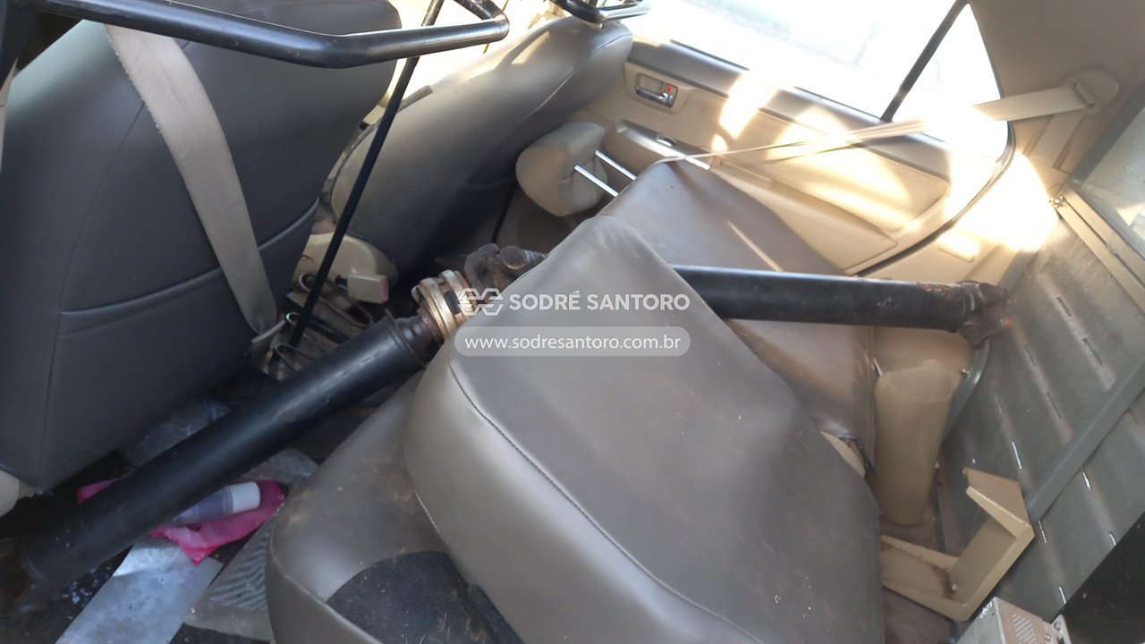 Foto 10 de 13: TOYOTA - HILUX 2013/2013