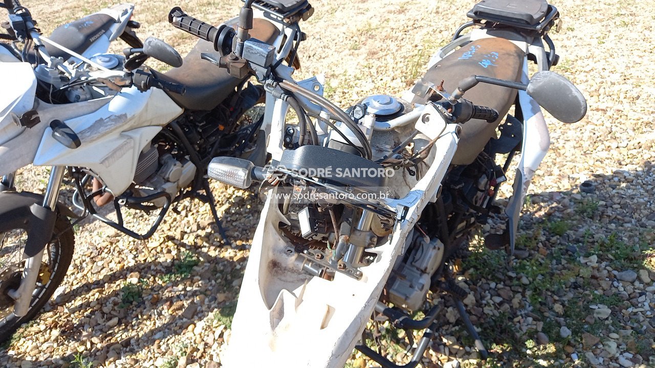 Foto 9 de 13: HONDA - XRE 300/ 300 ABS/ FLEX 2013/2013