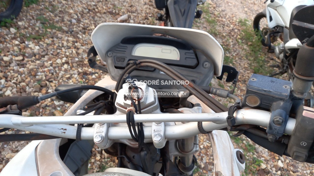 Foto 7 de 13: HONDA - XRE 300/ 300 ABS/ FLEX 2013/2013