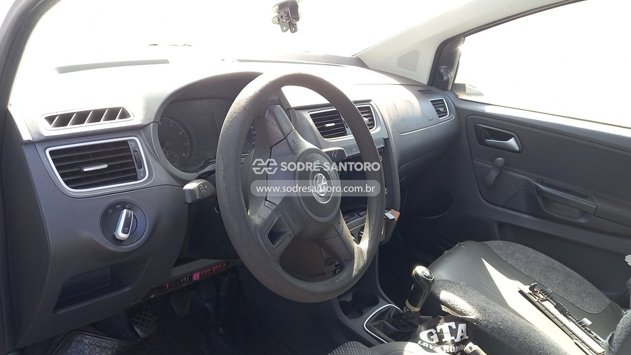 Foto 6 de 13: VOLKSWAGEN - SPACEFOX 2014/2014