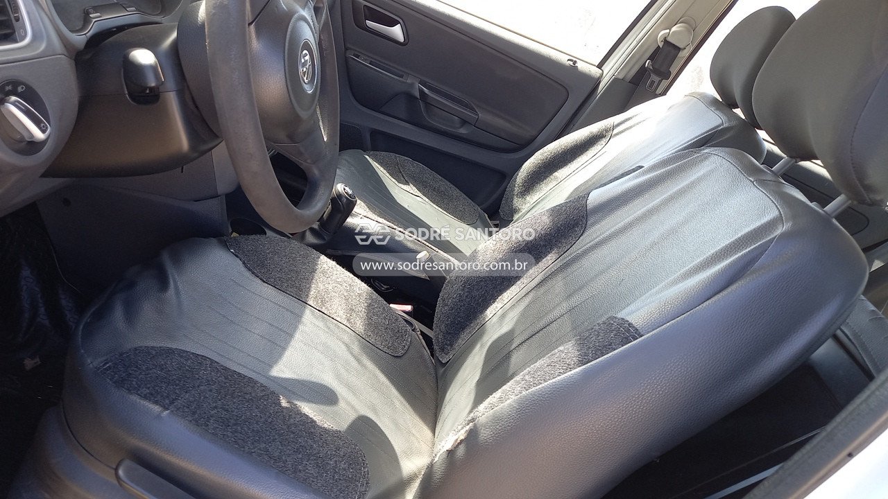 Foto 8 de 13: VOLKSWAGEN - SPACEFOX. 2014/2014
