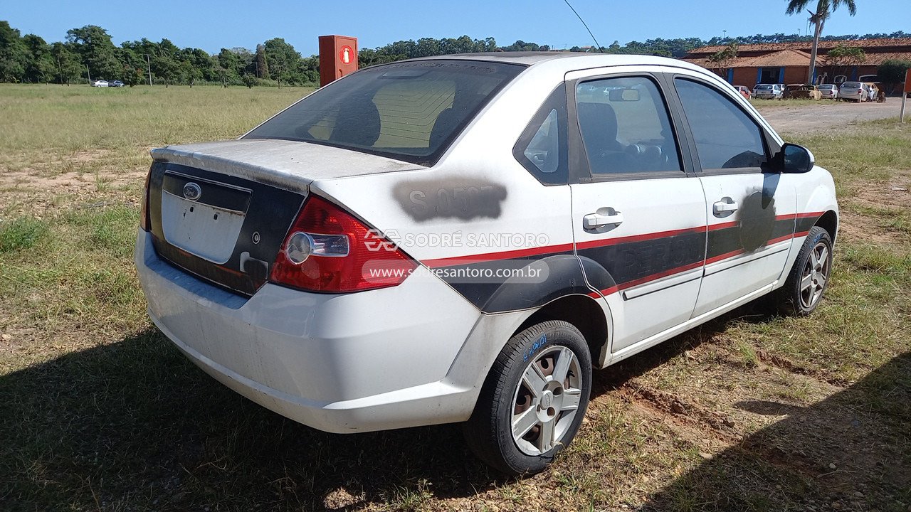 Foto 4: FORD - FIESTA 2010/2010