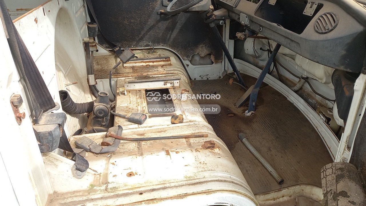Foto 11 de 13: VOLKSWAGEN - KOMBI 1988/1988