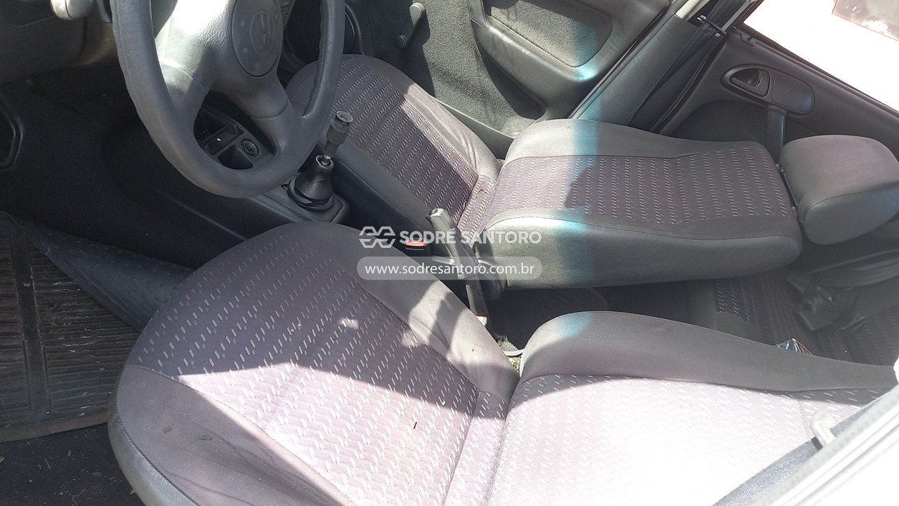 Foto 8 de 13: VOLKSWAGEN - GOL 1.6 CITY 2005/2005