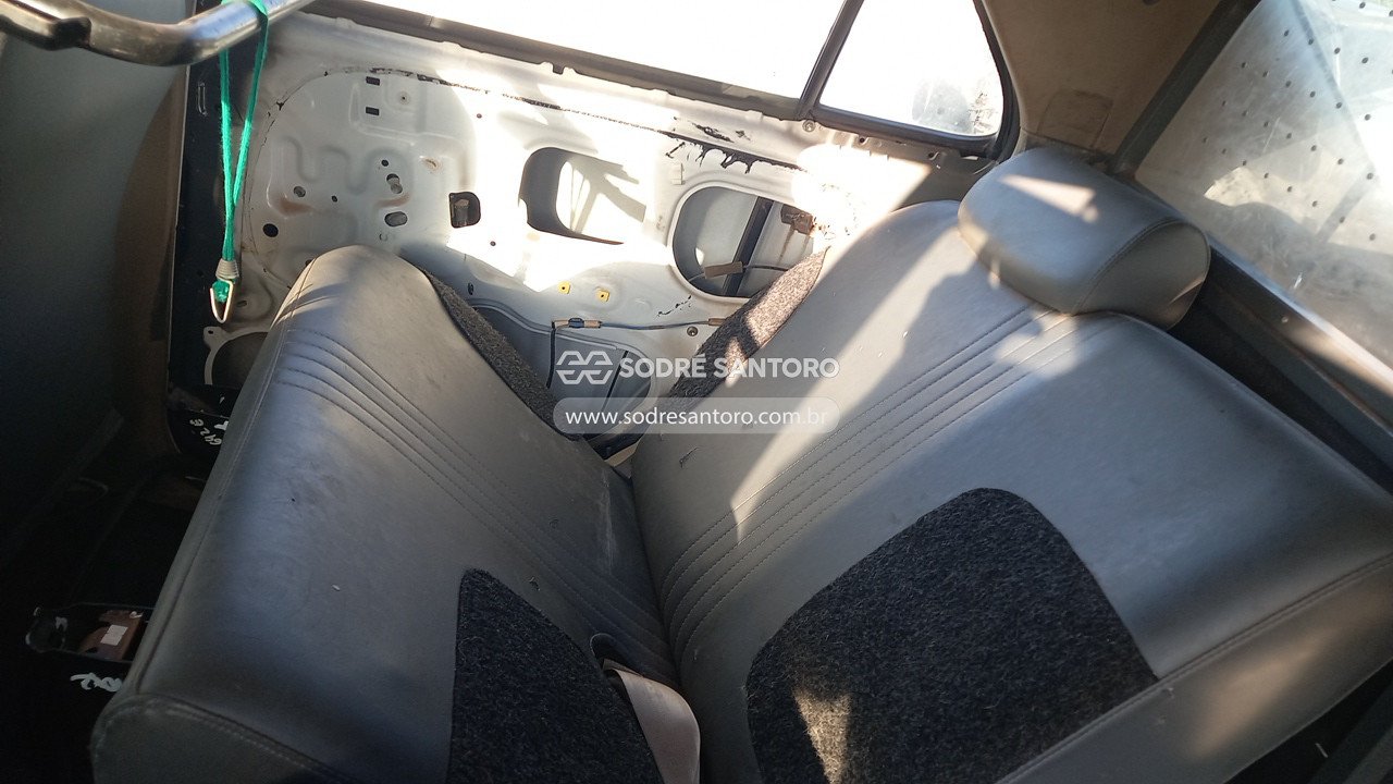 Foto 10 de 13: TOYOTA - HILUX SW4. 2013/2013