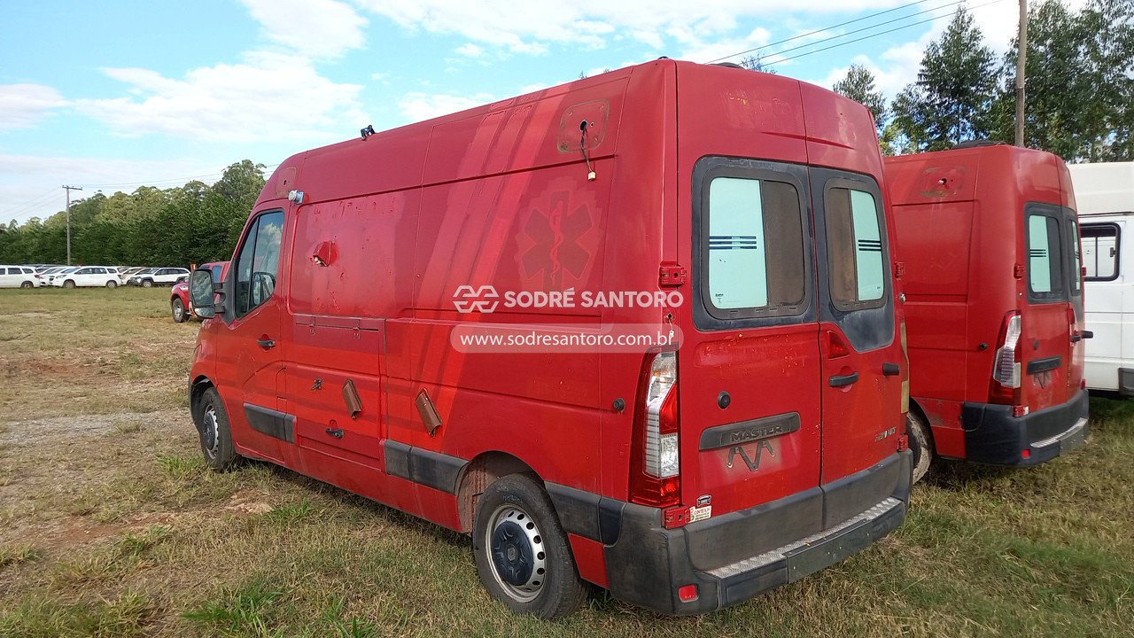 Foto 2: RENAULT - MASTER. 2014/2015