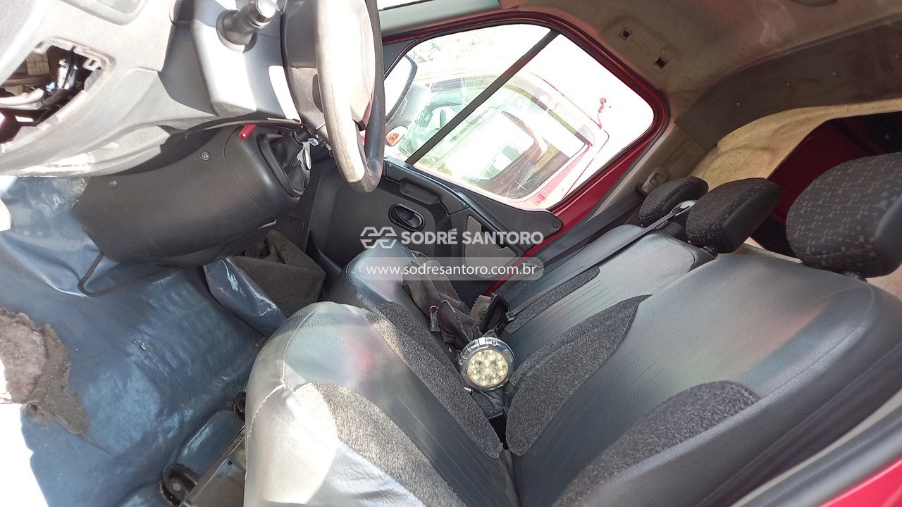 Foto 8 de 13: RENAULT - MASTER. 2014/2015
