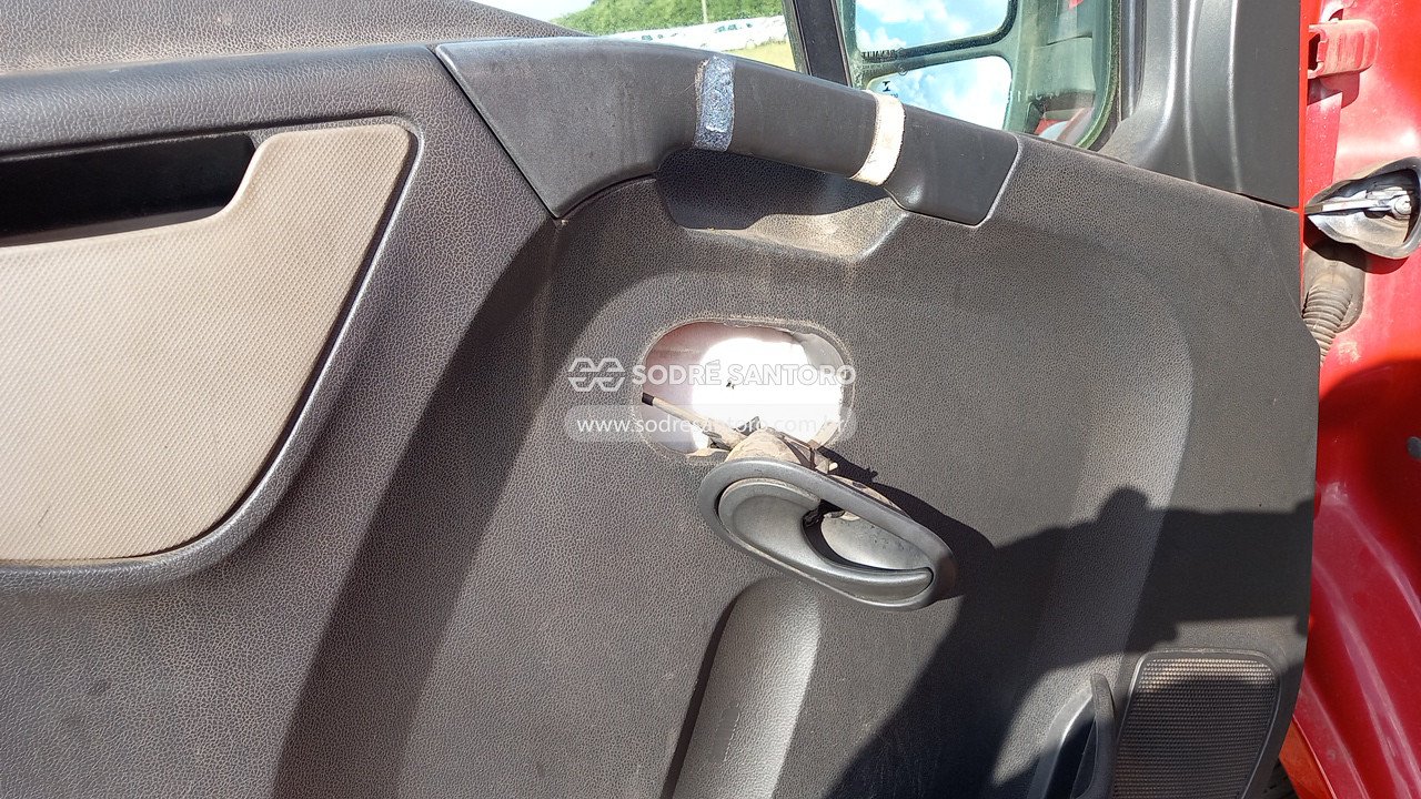Foto 10 de 13: RENAULT - MASTER. 2014/2015