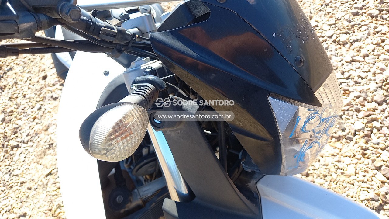 Foto 9 de 13: YAMAHA - XT660 2016/2017