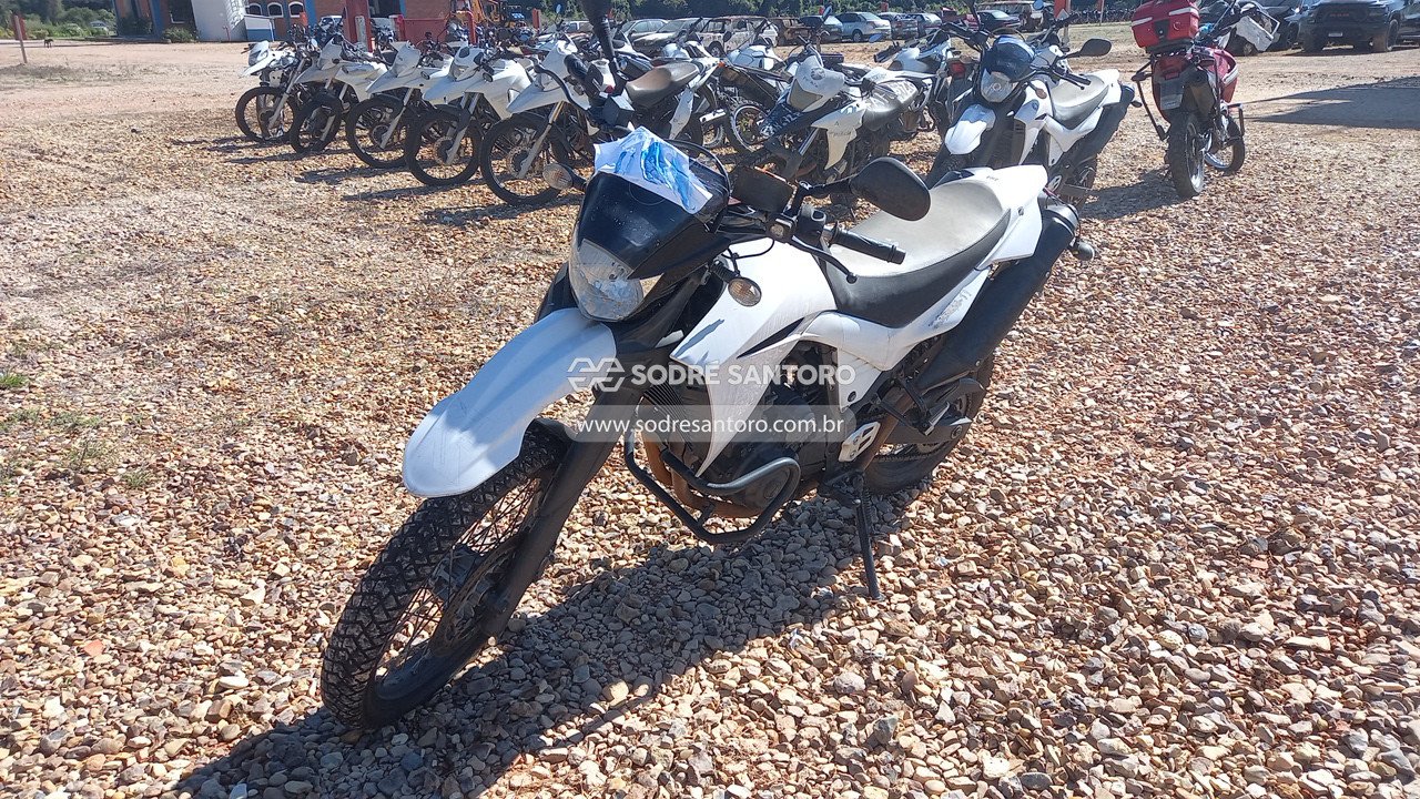 Foto 12 de 13: YAMAHA - XT 660R 2016/2017