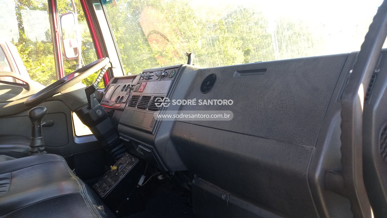 Foto 7 de 13: IVECO - EUROCARGO 170E24 2010/2011