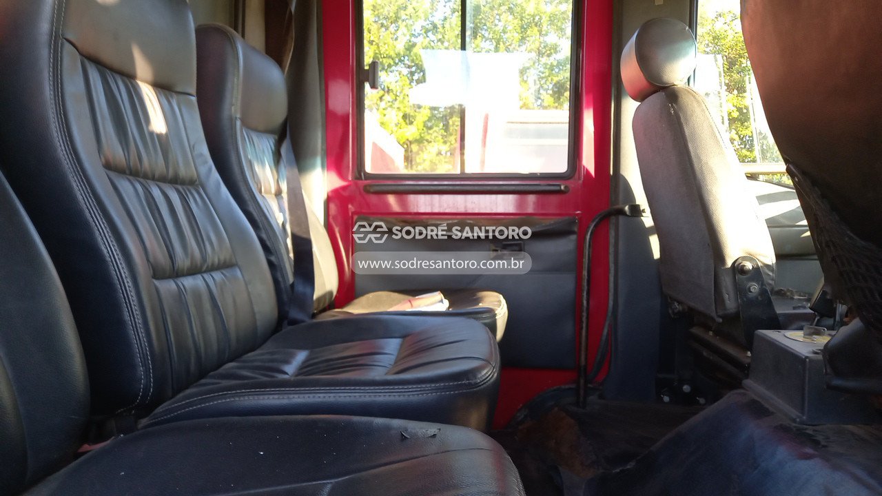 Foto 11 de 13: IVECO - EUROCARGO 170E24 2010/2011