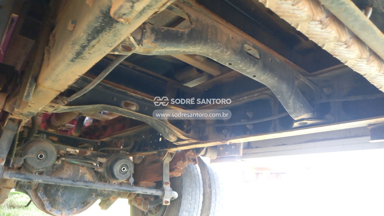 Foto 10 de 13: VOLKSWAGEN - 8150-E DELIVERY PLUS 2011/2011