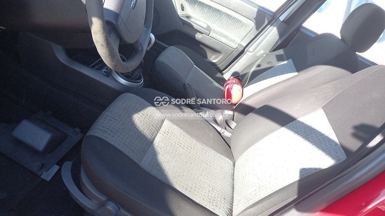Foto 8 de 13: FORD - FIESTA. 2013/2014