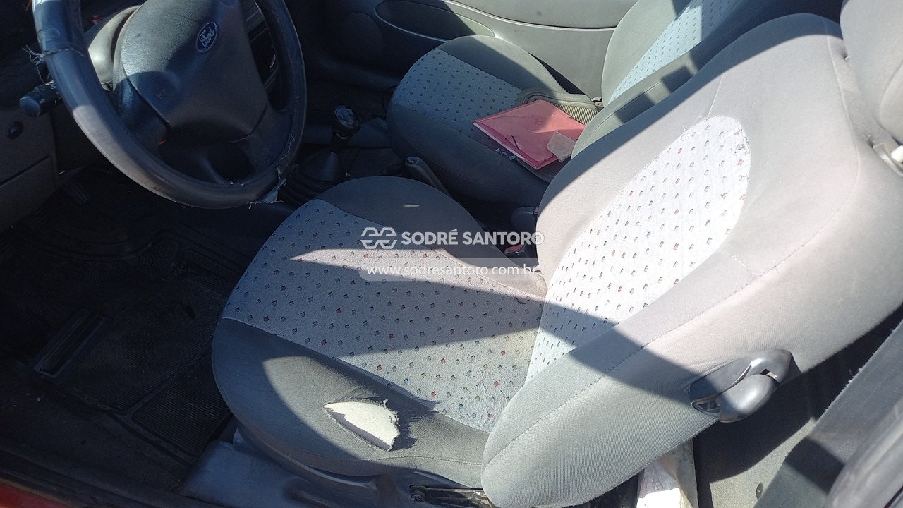 Foto 10 de 13: FORD - COURIER 1.6 L/ 1.6 FLEX 2010/2011