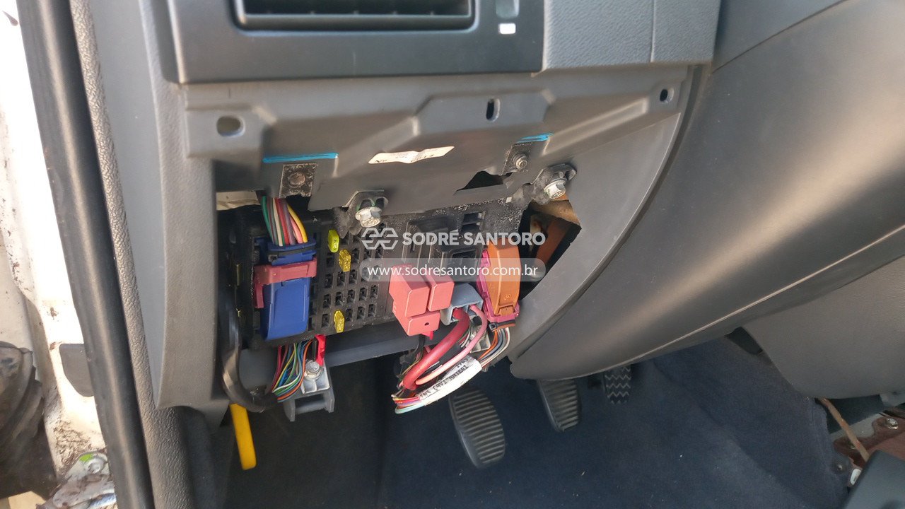 Foto 11 de 13: FIAT - PALIO WEEK HLX FLEX 2005/2006